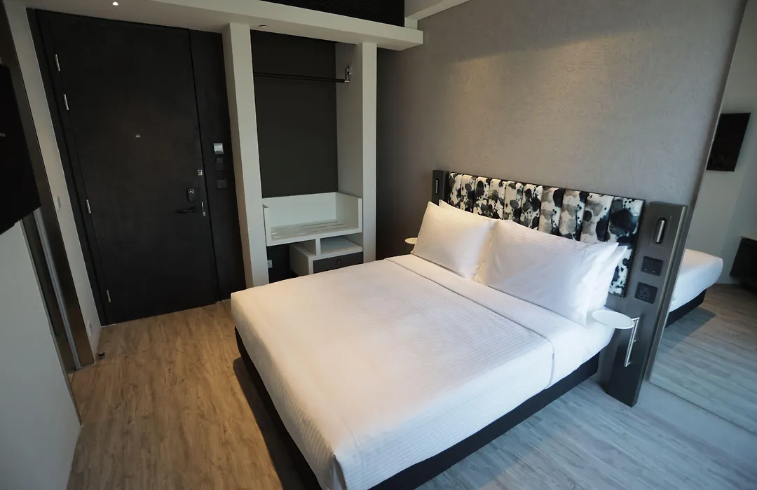 Page148, Page Hotels-1